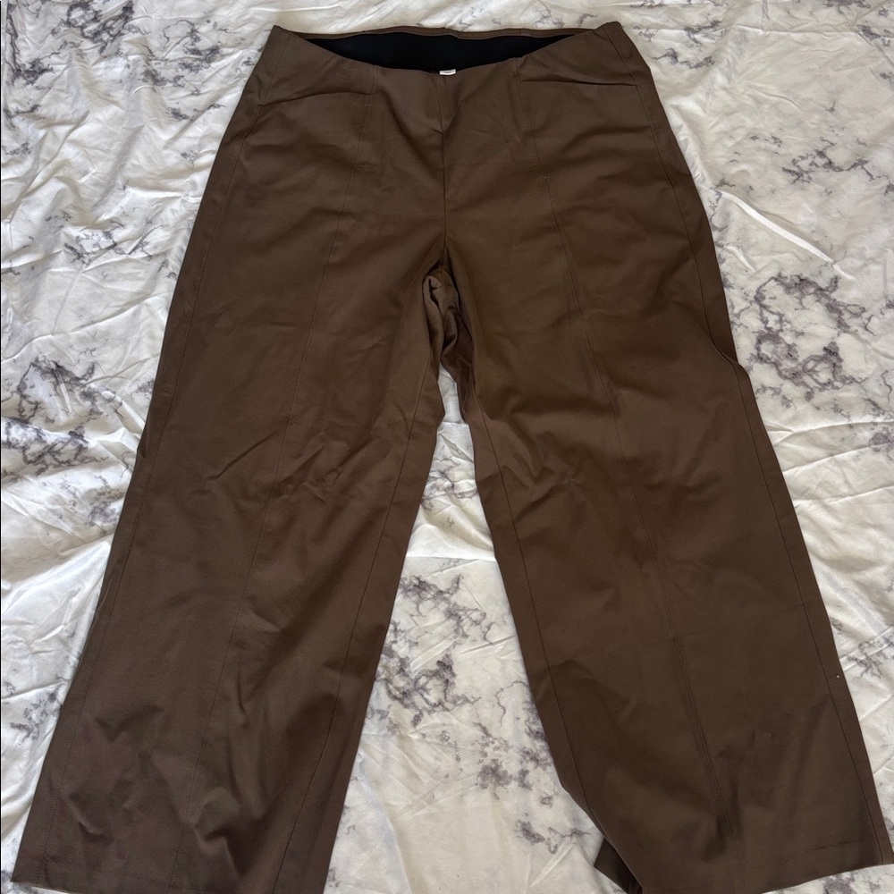 Old Navy Pixie Cut Work Pants